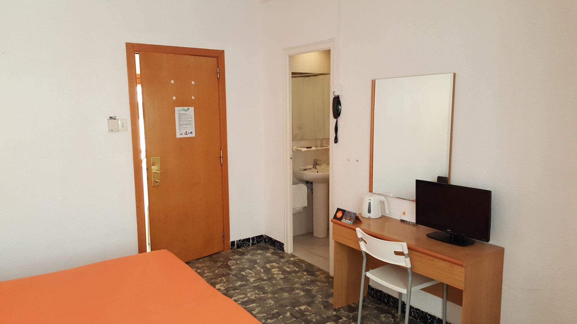 Hotel Fragata Calella Buitenkant foto
