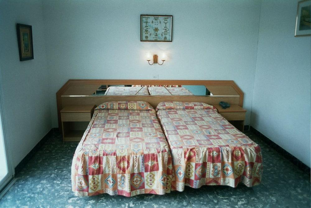 Hotel Fragata Calella Buitenkant foto