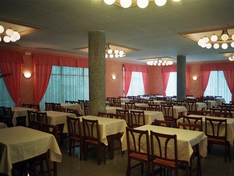 Hotel Fragata Calella Buitenkant foto