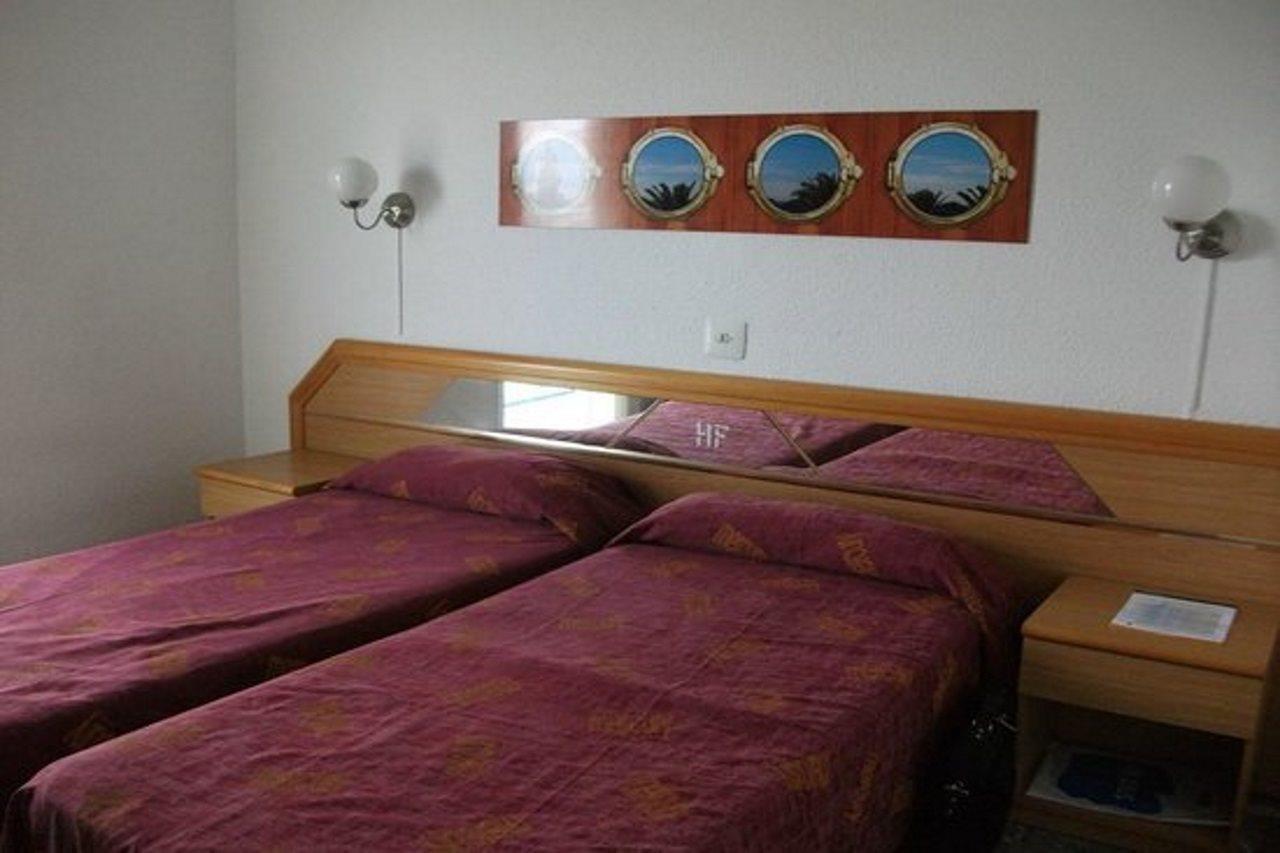 Hotel Fragata Calella Buitenkant foto