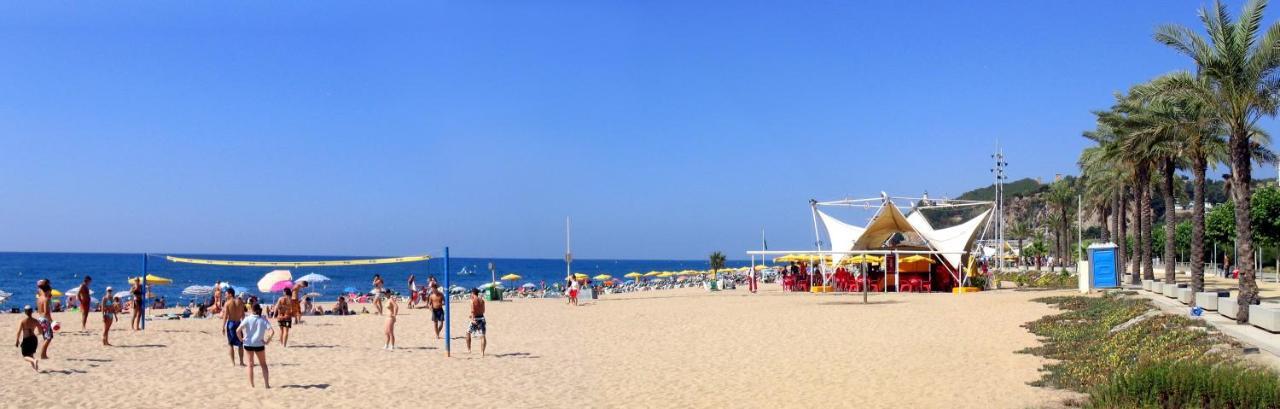 Hotel Fragata Calella Buitenkant foto